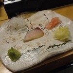 梅乃寿司 - サワラ　アカエビ昆布締め