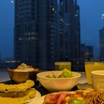 グリル＆ダイニング マンハッタンテーブル - 