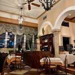 レオーネ・マルチアーノ - 店内