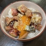 浜焼活貝 いさむ - 海鮮ユッケ丼