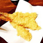 酒仙房　金生 - ＜2014年6月＞女子会～(^○^)、3匹で480円。結構大きいエビちゃん。指と比べてみて下さい～。＜私、写真を写し損ねたのでお友達のを頂いてアップしてます～。＞