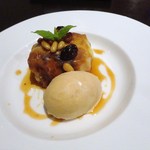 エノテカ・ラ・リコルマ - リンゴのクレープ　バニラアイス添え