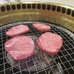 やきにく 燈火園 - 