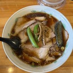 らーめん　ヒグマ 塩沢店 - チャーシュー麺 大盛。
