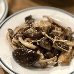 スタンドバー・マル - 