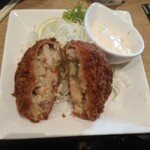 カニと海鮮丼 かじま - カジキメンチ