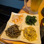 近江牛焼肉激 尼崎本店 - ナムル盛り合わせ