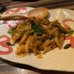 楽庵 - 近江牛ピリ辛トマトペンネ