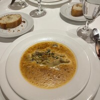 マンジャーモ - 