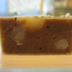 鎌倉いとこ - こがしきなこきんつば断面アップ