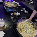 タッカンマリVillage - 個室で１０名だったのでお鍋二台用意してもらいました