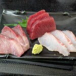 市場めし とくだ屋 - 