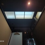 新潟肉と海鮮・50種の地酒 つるまる - 座敷に着陸