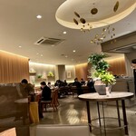 丸福珈琲店 神戸阪急店 - 店内