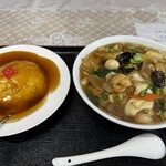 四川料理新中華 - 料理写真:【五目ラーメン】と【天津飯】