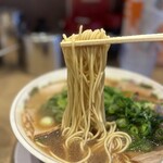 本家 第一旭 - 麺(硬め)