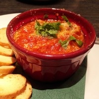 grigio la tavola - 