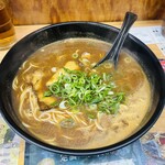 ラーメン　飛 - 料理写真:★カレーラーメン(普通)　７５０円