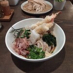 地粉うどん わだち草 - 