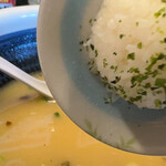 Mendokoro Kumaya - 米饭加入