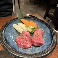 南新宿 和牛焼肉 慶 - 