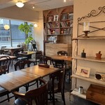 SON Records & Ambient Cafe - 店内