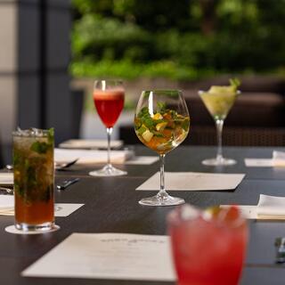 その日の気分に寄り添うRJ自慢のドリンクセレクション