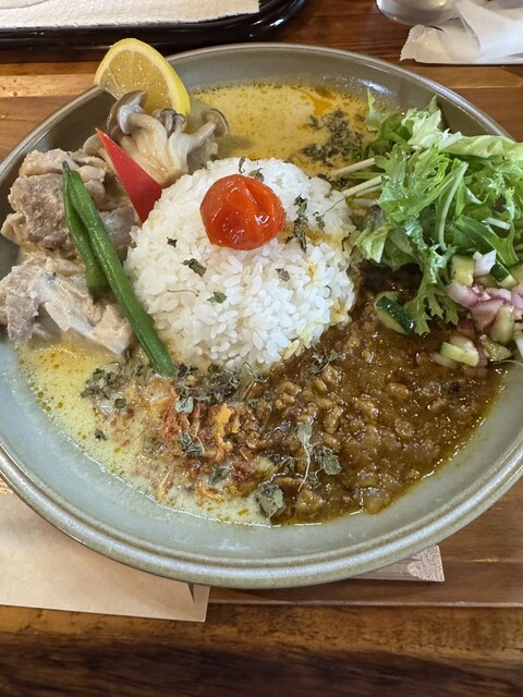 スパイスキッチン 倍音