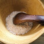 とんかつ成蔵 - 岩塩