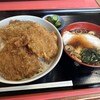三日月食堂