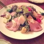 Dining ＆ Bar Le creer - ポークと野菜のサラダ