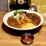 SPICY CURRY 魯珈 - 