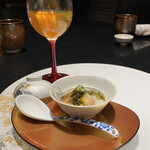 日本料理 時宜 - 温石
                                鮑粥・浜名湖産生海苔 水山葵 ○本太香胡麻油の香り・オレンジティー