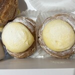 パティスリー・アンピフルリ - シュークリーム
