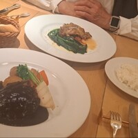 Osteria UVA RARA 横浜 - 
