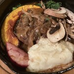 PASTA HOUSE AWkitchen FARM - ハンバーグ