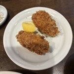勝烈庵 - カキフライを追加注文。ひとつ550円！
