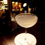 バーポラリス - マルガリータ。テキーラ＋コアントロー＋レモンでキリッと仕上げる