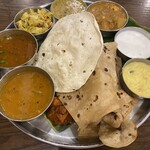 アーンドラ・ダイニング 銀座 - 