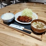 黒部トンテキ八角 - リブローストンテキ定食