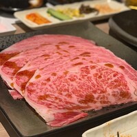 近江うし 焼肉 にくTATSU 青山本店 - 