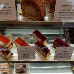 パティスリー イル・プルー・シュル・ラ・セーヌ - 