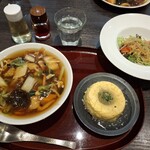 暖龍 - 料理写真:週替わりラーメンランチドリンク付き(税込1,199円)