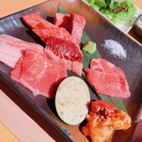 近江うし焼肉 にくTATSU 銀座店 - 
