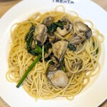 トレンタ - 料理写真:牡蠣とキノコのバター醤油