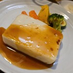 キッチン ブルー グローブ - 反対側から、うーむ、蒲鉾にも見える