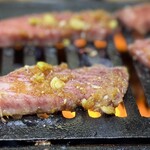 焼肉幸泉 - 上カルビ