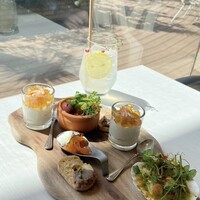 TOOTH TOOTH GARDEN RESTAURANT - 