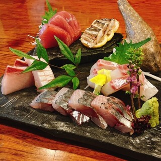 【各種ご宴会に】厳選食材を使用した鳥魚自慢のコース