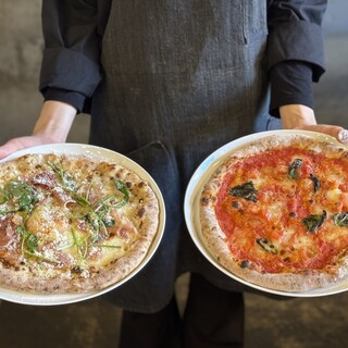 Pizza restaurant NOOM_2